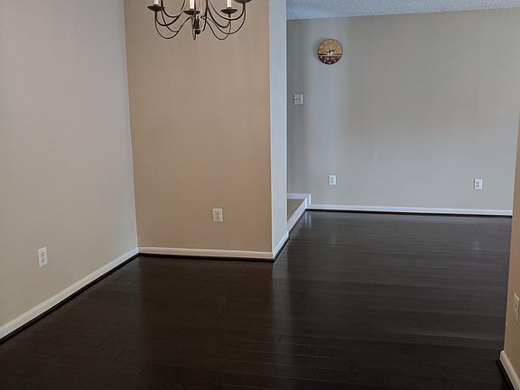 3rd image of 10204 Bushman Dr APT 303