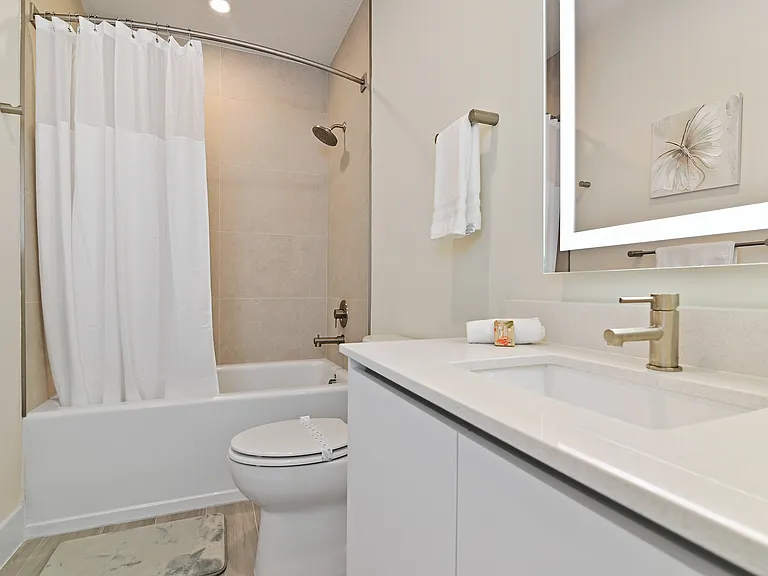 17130 Blessing Dr — Photo 23