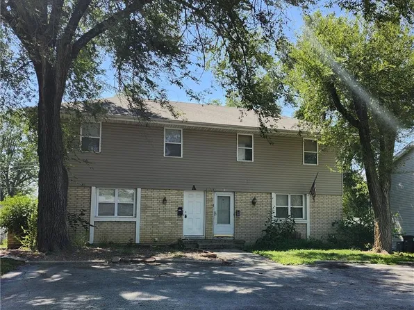 110 N Chestnut St, Belton, MO 64012