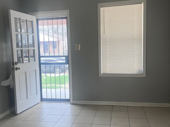 4th image of 2397 Shasta Ave