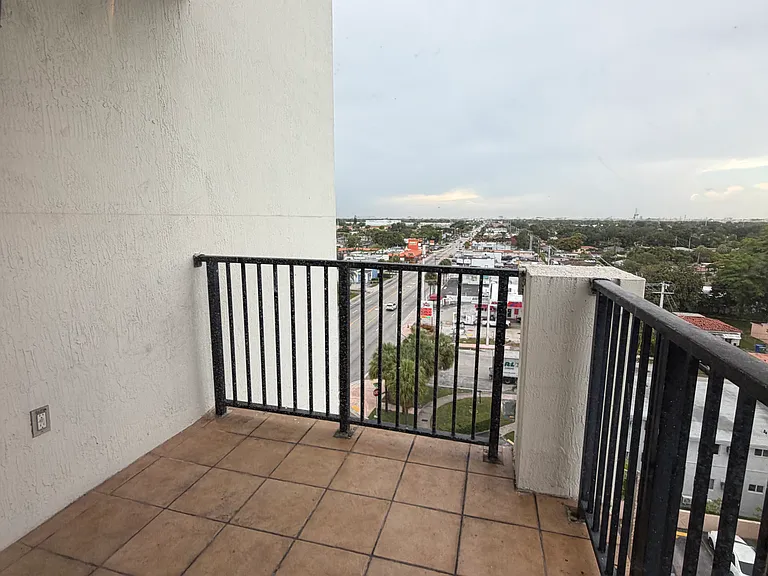 6357 SW 8th St #714 — Photo 43