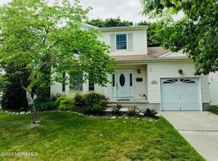 1741 Howard St, Wall Township, NJ