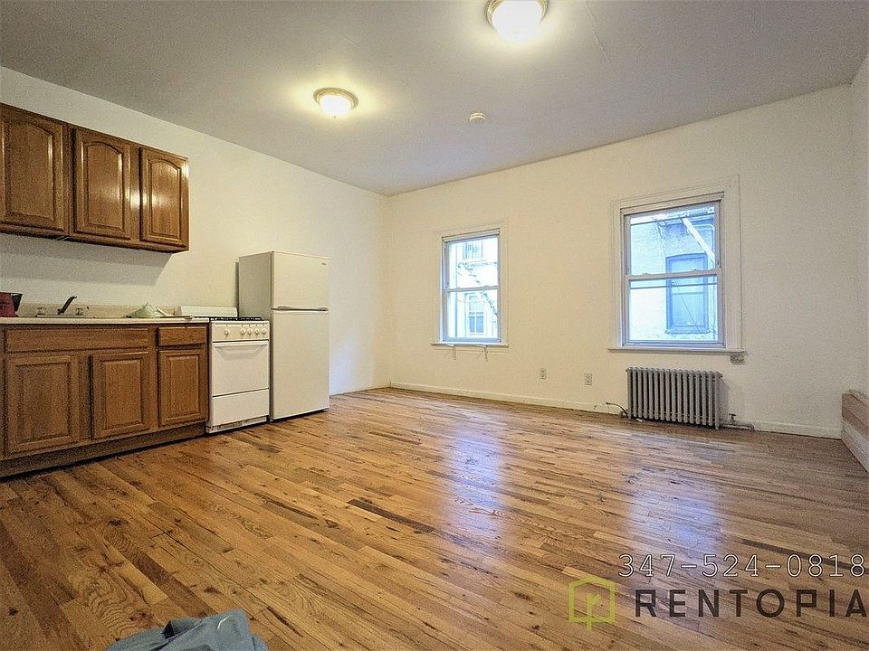 1st image of 131 Montrose Ave #2B