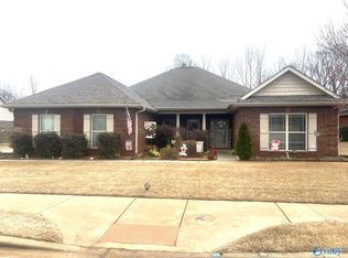 114 Harbor Glen Dr SW, Madison, AL 35756