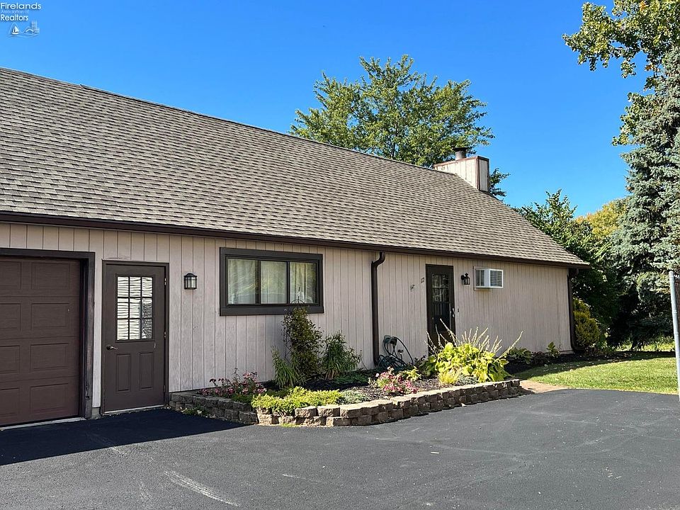 4709 Venice Heights Blvd Sandusky OH Zillow