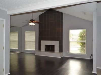 819 Via Del Sur, Mesquite, TX, 75150