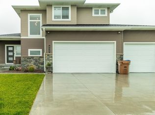 6439 Via Sorrento Dr, Lincoln, NE 68523