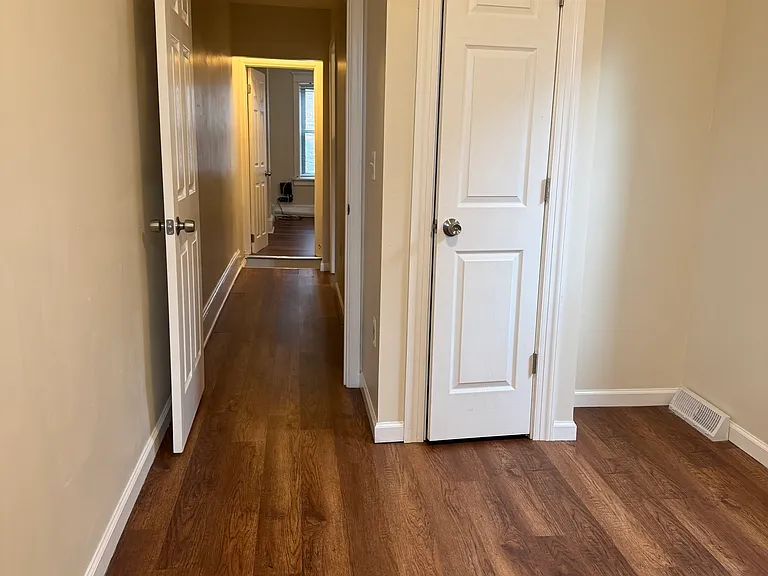 63 Asbury St — Photo 12