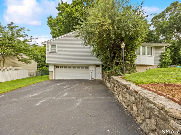 123 Windy Drive, Waterbury, CT 06705