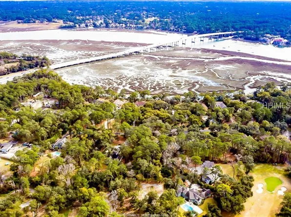 65 Widewater Rd, Hilton Head Island, SC 29926