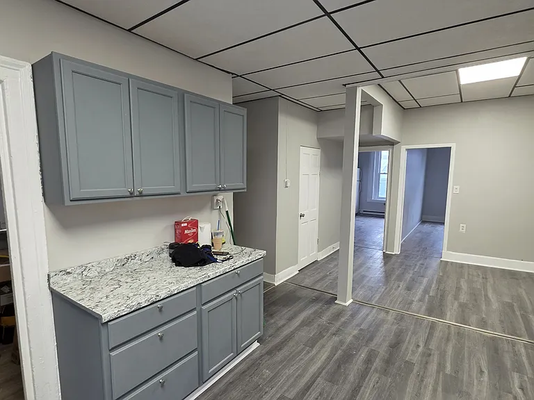 533 Broadway #4 — Photo 3