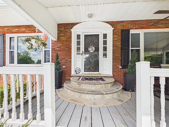 4th image of 117 Honeysuckle Ln