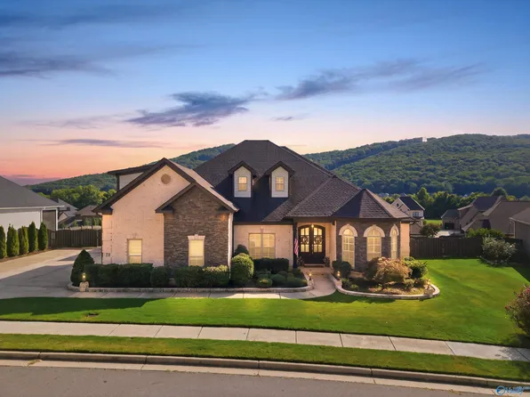 22 Brennan Hill Ln SE, Gurley, AL 35748