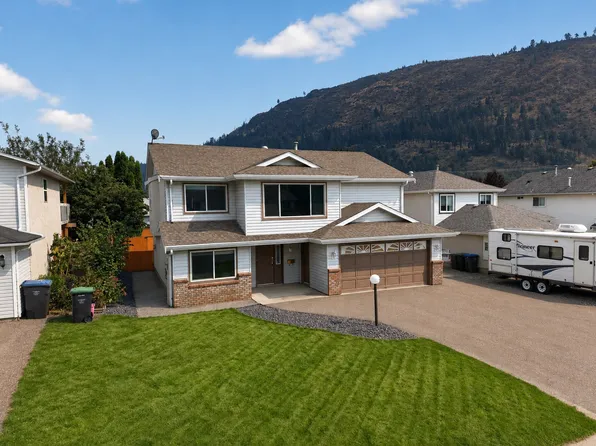 2618 Applegreen Ct, West Kelowna, BC V1Z 3K8