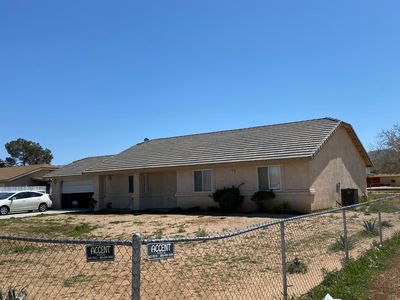 21307 Bear Valley Rd, Apple Valley, CA, 92308