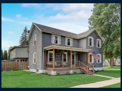 251 West Harrison St, Columbus, WI, 53925