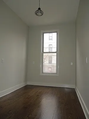 Rented by 5 Boro Realty Corp | media 64