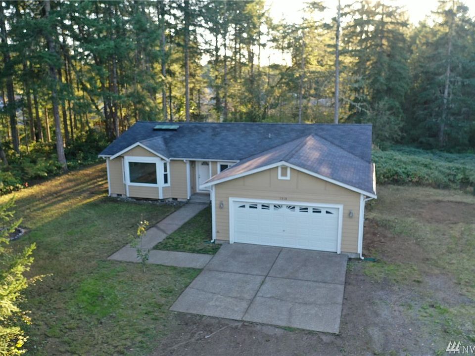 1st image of 1518 195th Ave