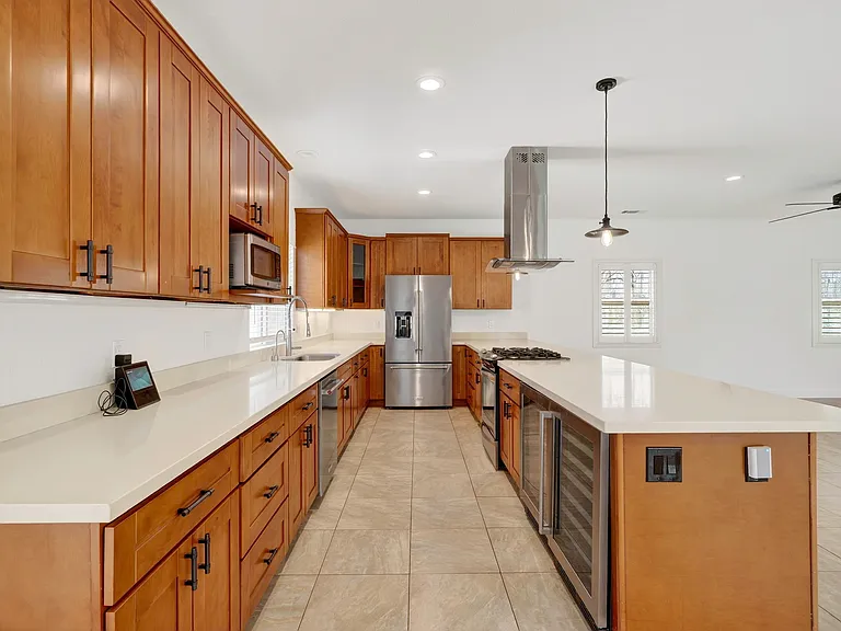 1006 Little St — Photo 14