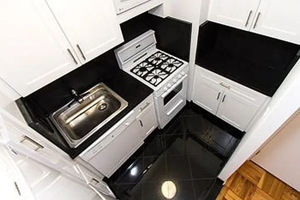 Rented by GoodRock Realty | media 21