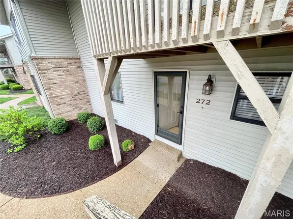 272 Eagle Rdg, O'Fallon, IL 62269