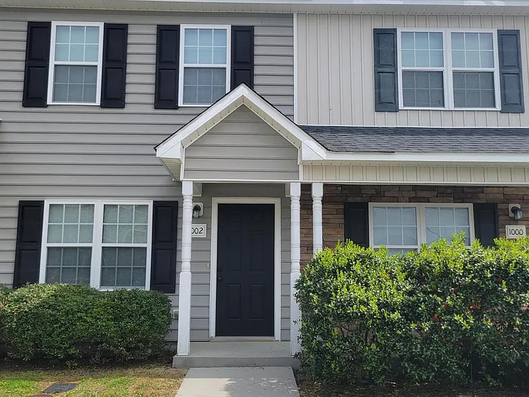 1002 Ornate Dr — Photo 1