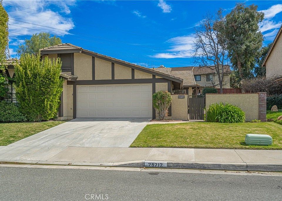 1st image of 25712 Lupita Dr