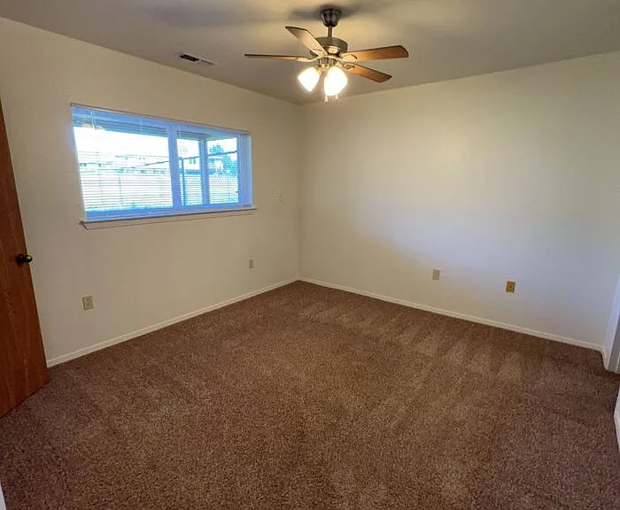 342 Sacajawea Ct — Photo 6