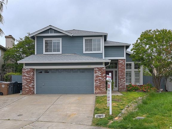 2nd image of 6533 Canyon Creek Way