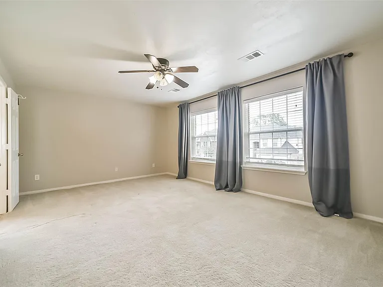 6219 Summerville Ln — Photo 6