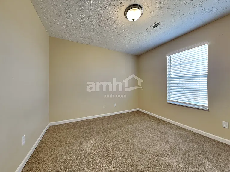 8317 Mecklenburg Ct — Photo 17