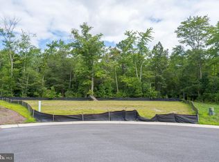 66 Luzerne Dr, Ocean View, DE 19970