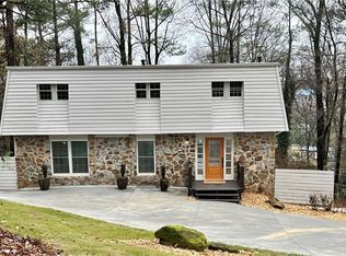 3480 Thornewood Dr, Doraville, GA 30340