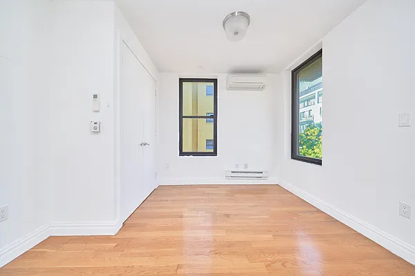 Rented by Living New York | media 11