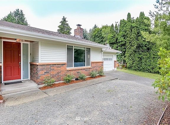 4th image of 455 Reiten Rd