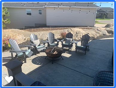 5th image of 6024 N Hillmont Ln