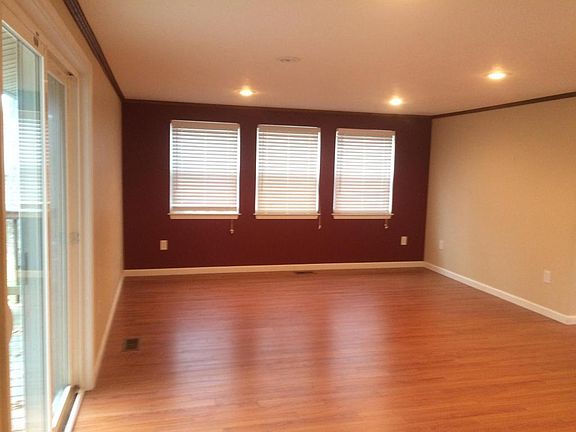 5th image of 3419 Warpath Dr