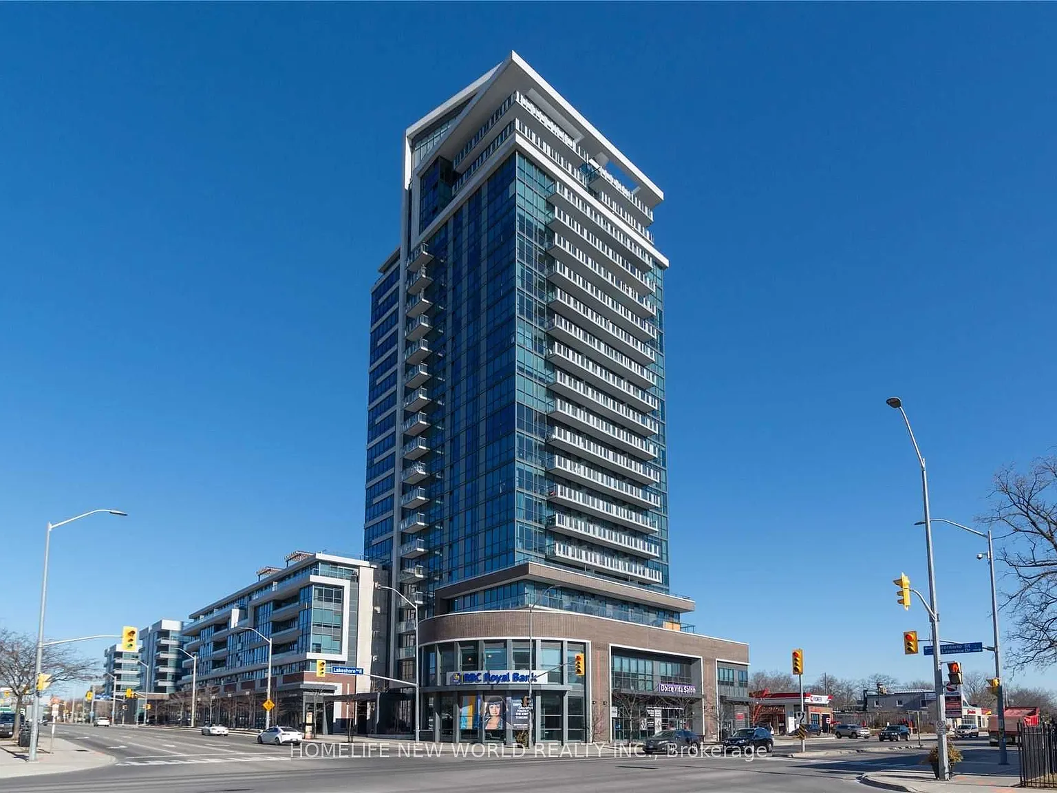 2 bed, $3,200 — Photo 1