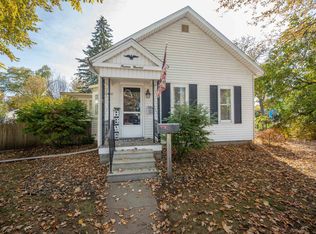 1400 Smith St, Essexville, MI