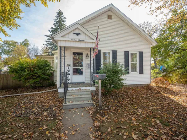 1400 Smith St, Essexville, MI 48732