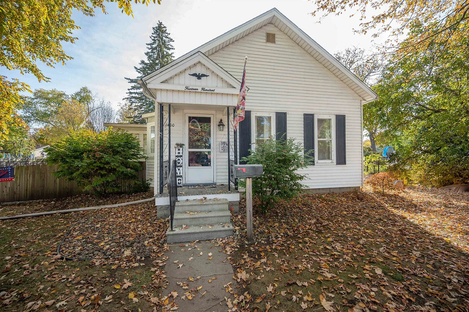 1400 Smith St photo 1