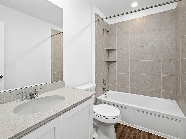 416 Escondido Cir — Photo 25