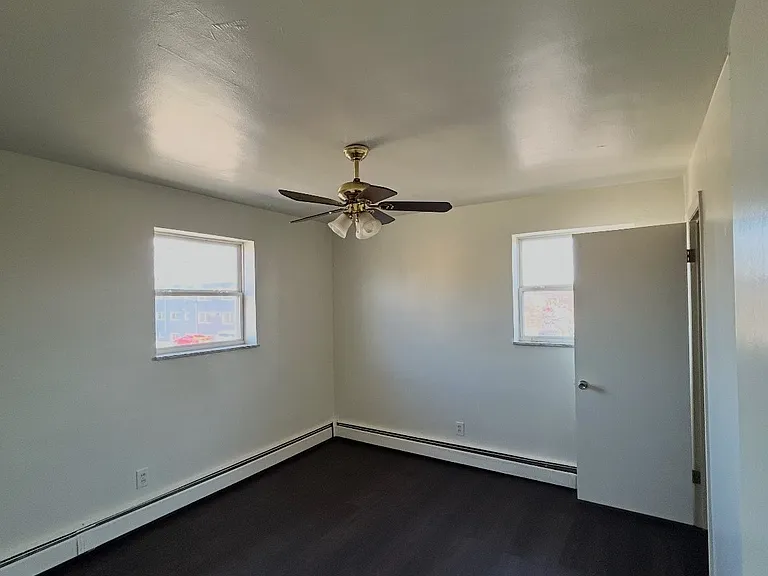 2986 Woodrow Ave #6 — Photo 2