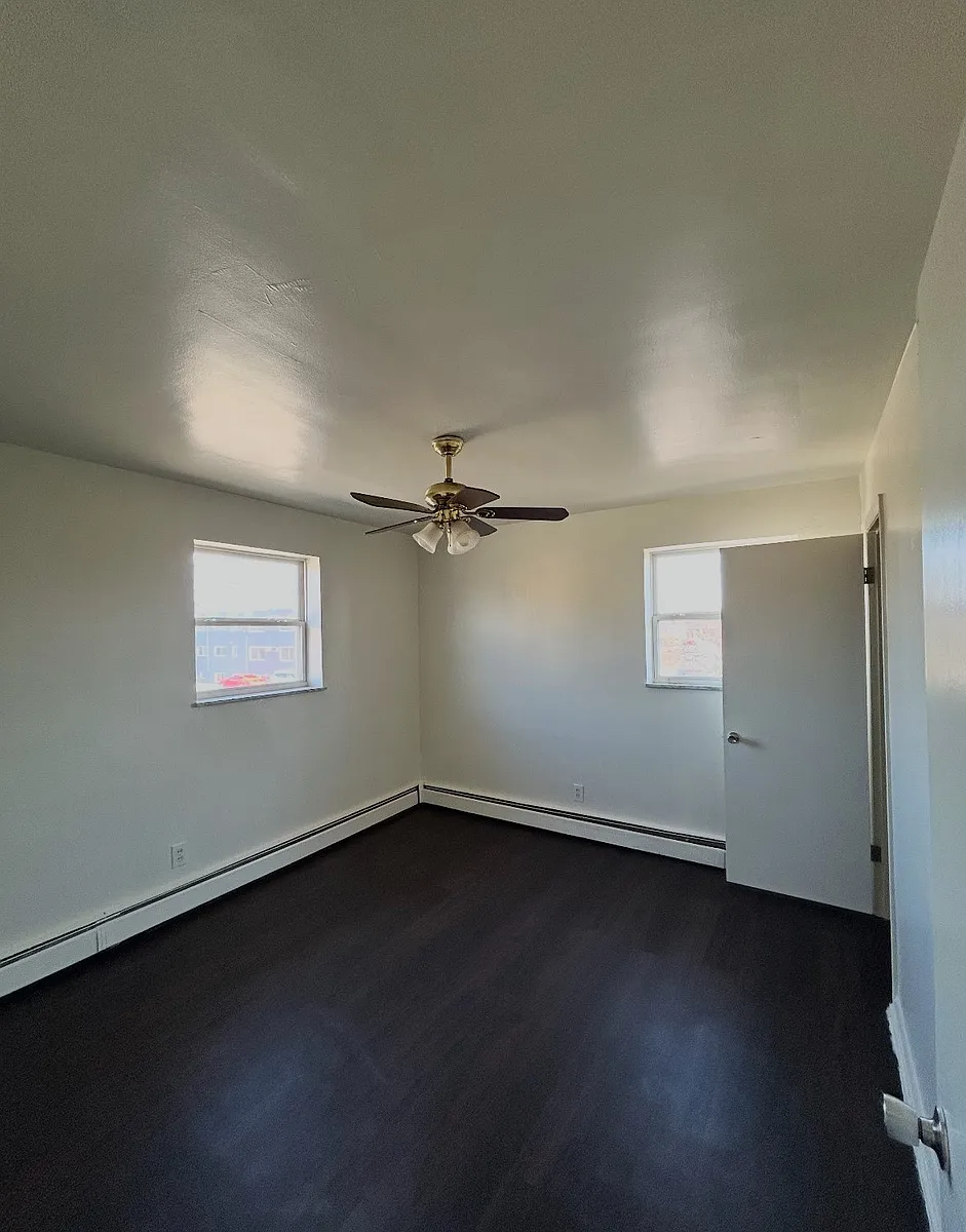 Building Photo - 2986 Woodrow Ave #6