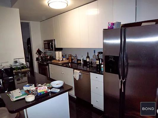 Rented by Bond New York | media 30