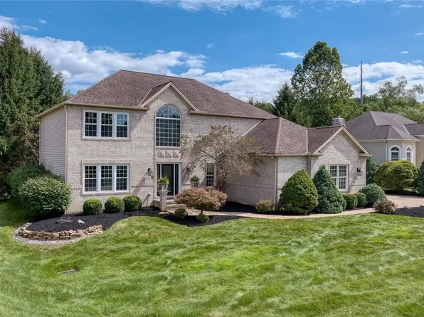 1413 Ashford Glen Ln, Northfield, OH 44067