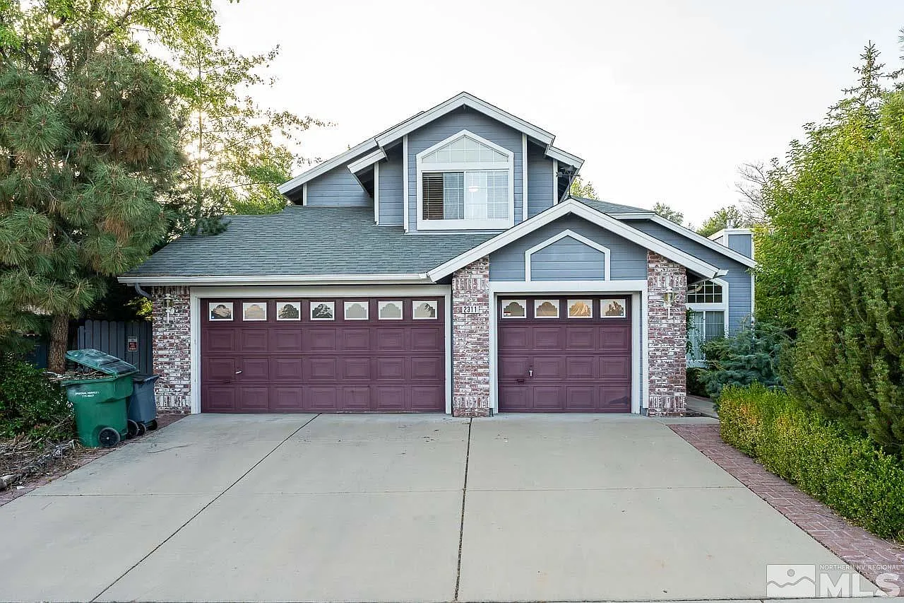 2311 Almond Creek Dr photo 1