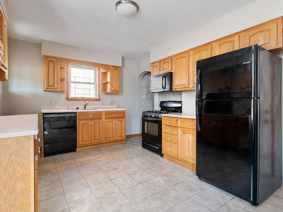 1st image of 4427 Howley St