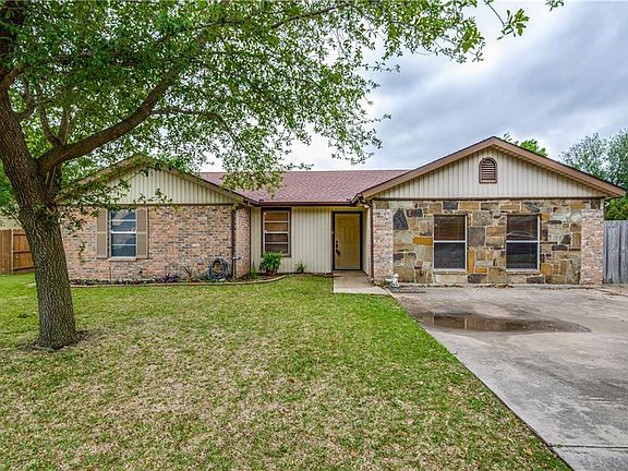 4th image of 7309 Windcrest Ln