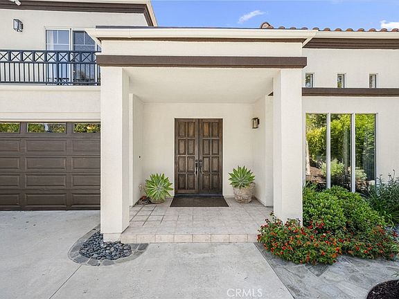 5th image of 2305 Waring Dr
